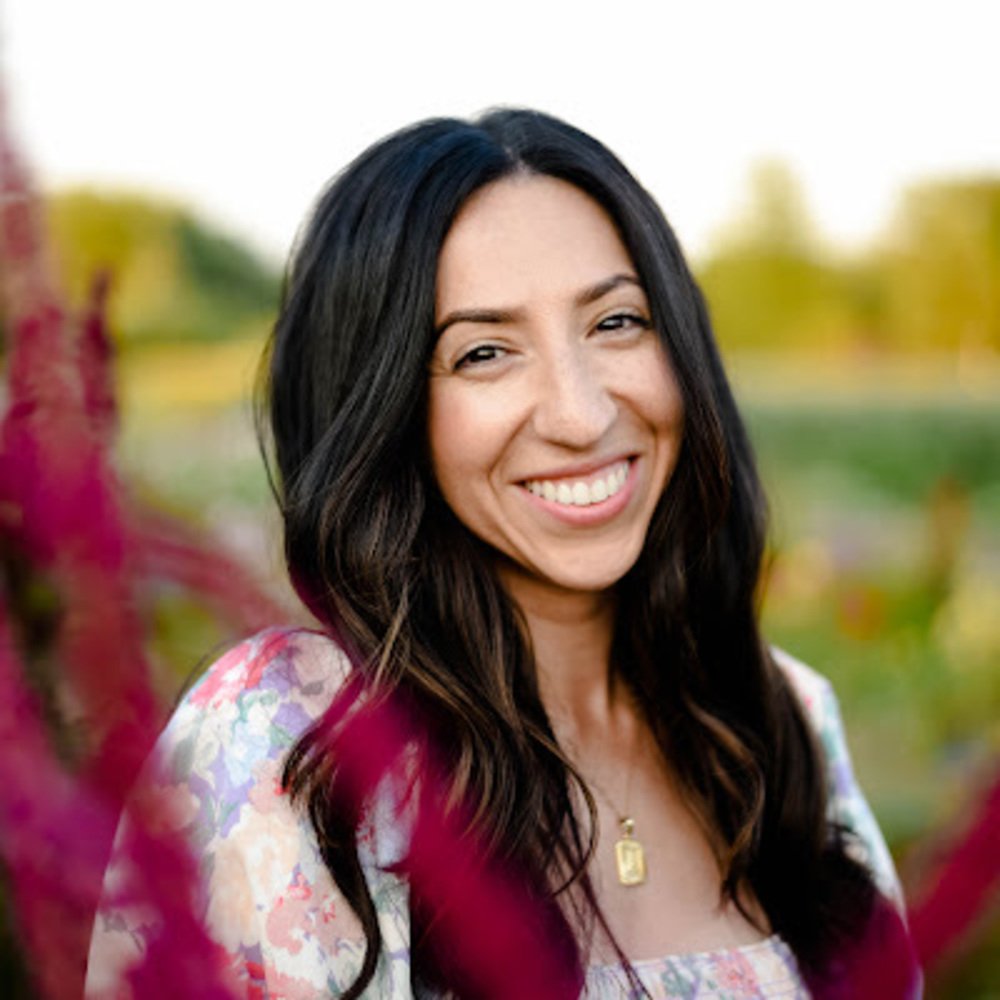 Meet your Posher, Marika